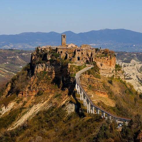 Italy's 'Dying Town' seeks UNESCO heritage nod