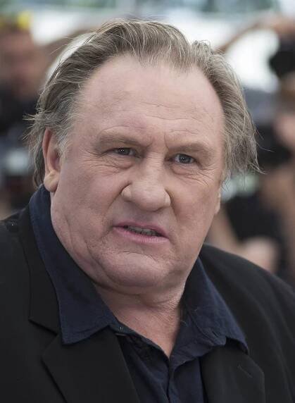Gérard Depardieu slaví 75 let. Je nejlepší i nejhorší z nás, říkají Francouzi