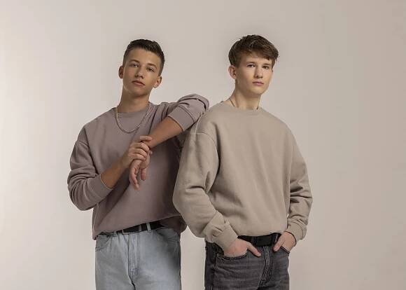 Ben & Mateo mají letošní letní hit, jmenuje se Lehátko | topvip.cz