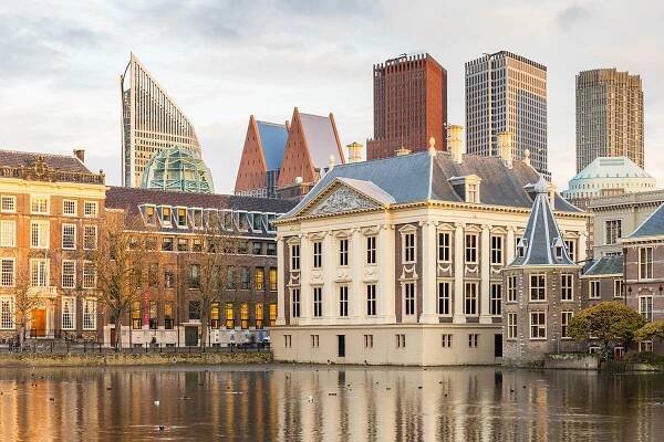 Makelaar Amsterdam en Den Haag - Den Uyl Real Estate