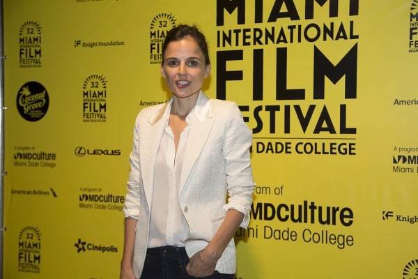 Soubor:THEY ARE ALL DEAD actress Elena Anaya.jpg – Wikipedie