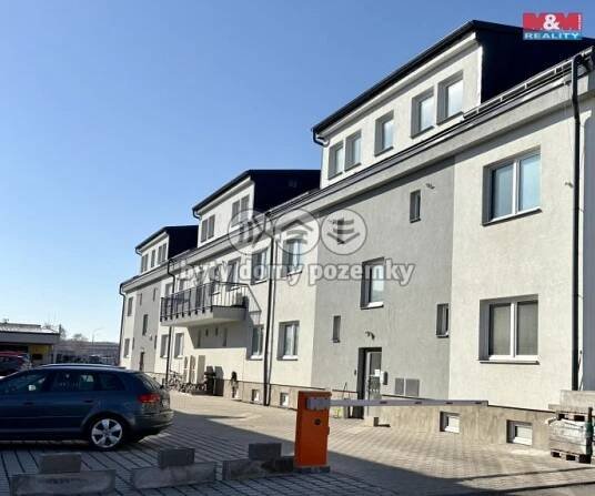Pronájem bytu 1+kk, 28 m², Pardubice - 7
