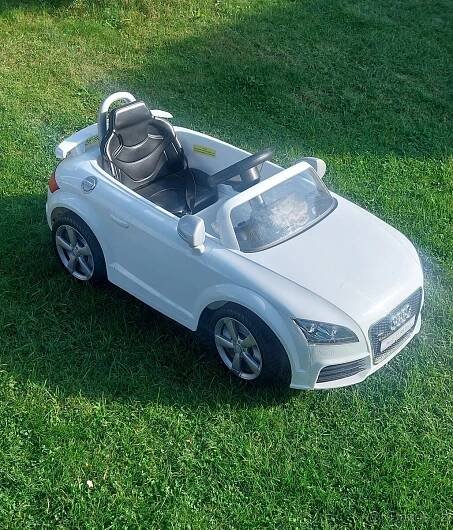 Audi TT Cabrio - Praha 5