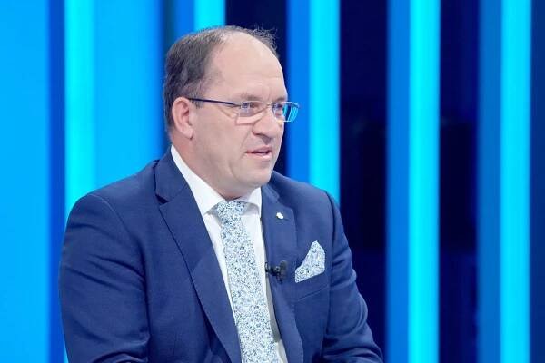 Partie s ministrem zemědělství Markem Výborným (KDU-ČSL) 
