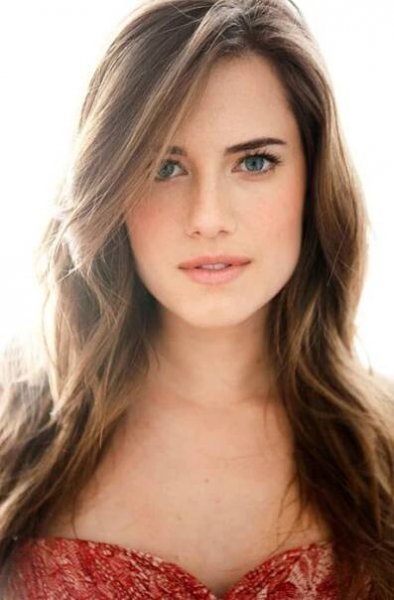 Allison Williams fotka