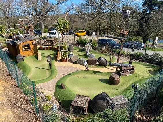 Pirate Bay Adventure Golf - Golf19