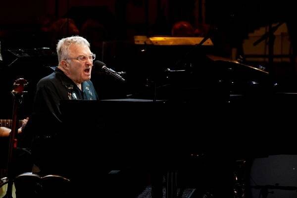 Randy Newman performs in 2018 at the Hollywood Bowl.