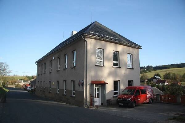 Soubor:Municipal office in České Petrovice, Ústí nad Orlicí District.jpg – Wikipedie