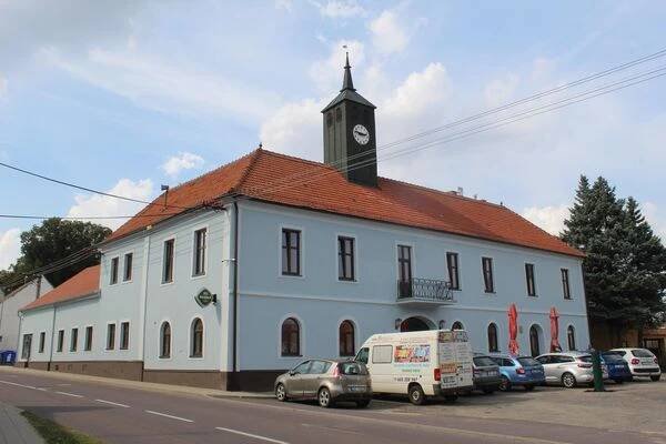 Vémyslice - úřad městyse foto 6
