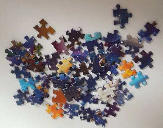 ZÁBAVNÁ SOUTĚŽ VE SKLÁDÁNÍ "PUZZLÍKŮ" - Družina - ZŠ Oslavická