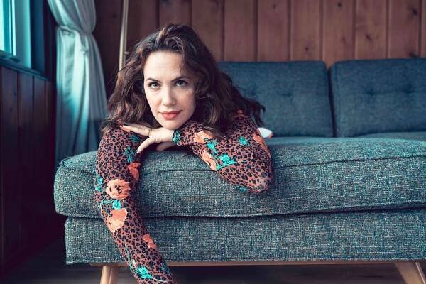 Michael Dueñas - Kate Siegel