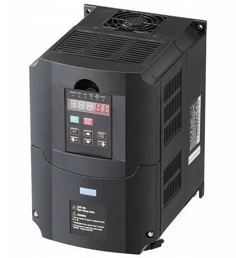 SucceBuy Měnič Napětí frekvence 7,5 KW Výstupní frekvence 0-400 Hz