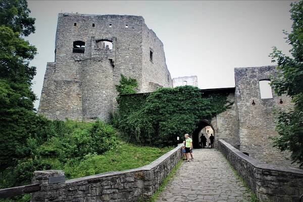 Podívejte se na krásu zámků a hradů Moravskoslezského kraje. O víkendu otevírají