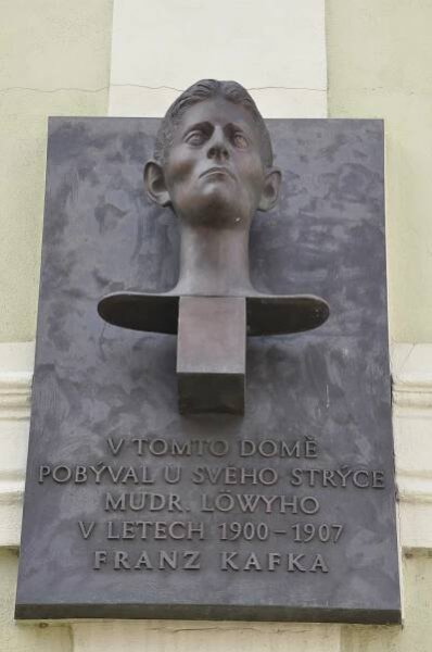 Soubor:Třešť-plaketa-Franz-Kafka2014.jpg