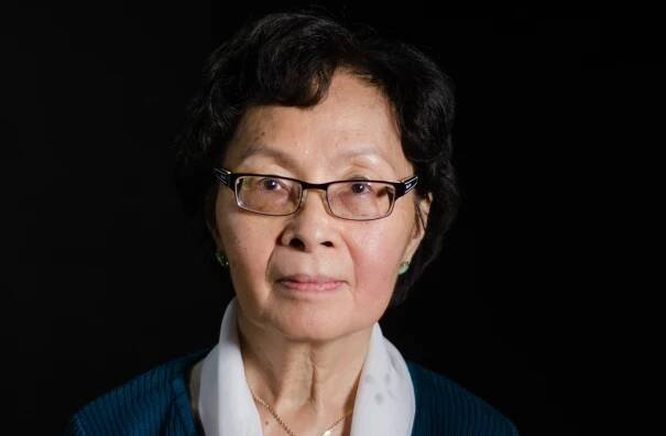 Hong Nhung Nechybová (1940)