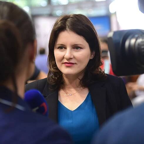 Jana „Venezuela“ Maláčová je pro peněženky Čechů nebezpečnější než kapsáři v pražských tramvajích