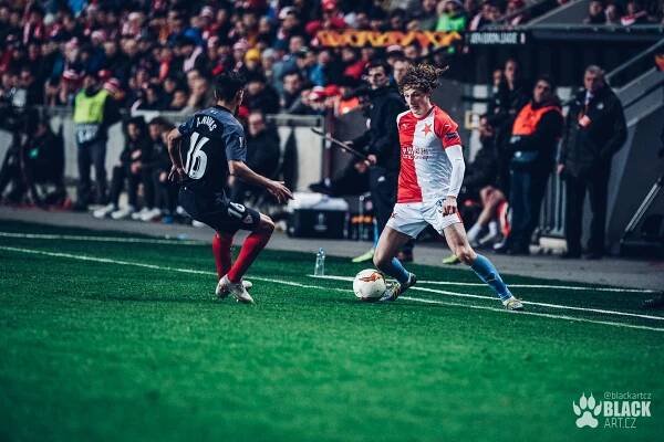 SK Slavia Praha x Sevilla FC 4:3 (Eden) / fotogalerie blackart.cz
