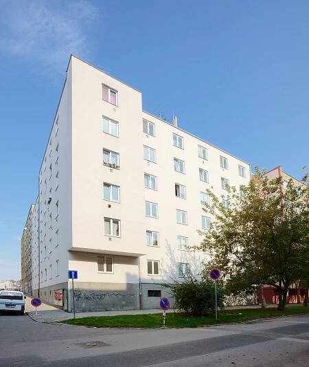 Nájemní dům pro stavební družstvo Freundschaft | Objekty | Brněnský architektonický manuál - průvodce brněnskou architekturou