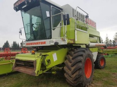 Tractor Sales - CLAAS DOMINATOR 218 MEGA
