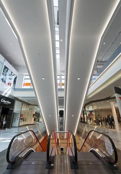 Centrum Černý most | Insidecor - Design jako životní styl
