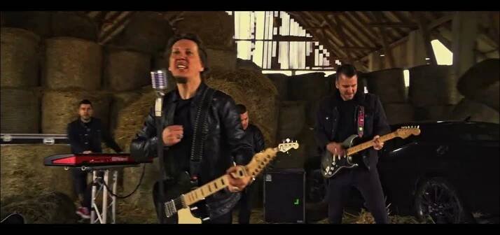 Peter Cmorik Band - Som kto som (Official video 2025)