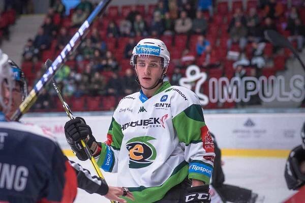 Utkání Tipsport extraligy HC Energie Karlovy Vary -  HC Piráti Chomutov.