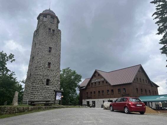 Kam na výlet? Rozhledna Bramberk.