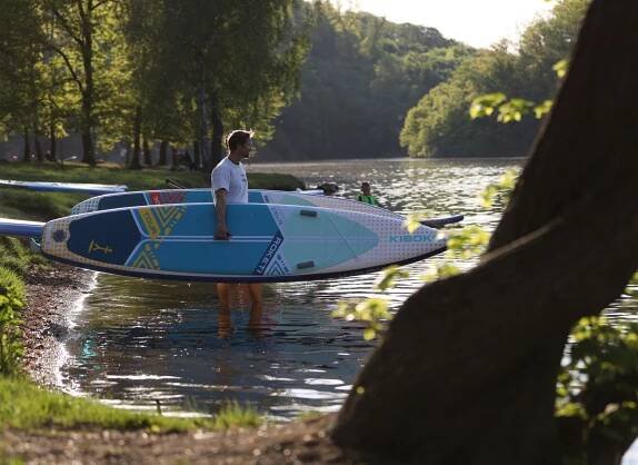 Jarní testování nových paddleboardů Kiboko Boards - prodej a půjčování nafukovacích paddleboardů