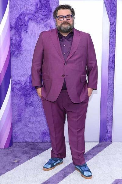 NEW YORK, NEW YORK - MAY 13: Bobby Moynihan attends Paramount's 