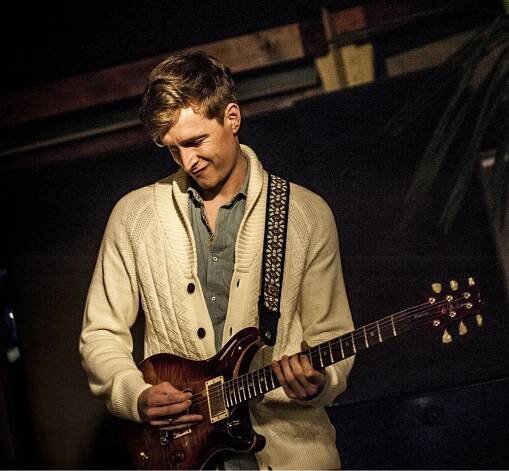 Usher U Remind Me Guitar