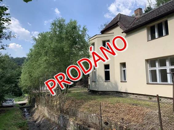 Dvojgenerační RD 6+2, 201 m2, pozemek 1.423 m2, Měchenice, Praha - západ - RAK CZ a.s.