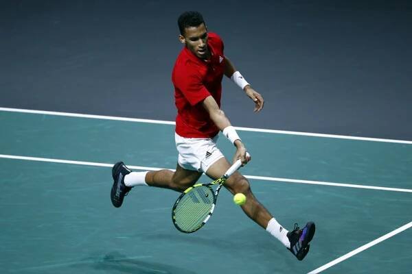 Kanadští tenisté zdolali Itálii a zahrají si v Davis Cupu o první titul