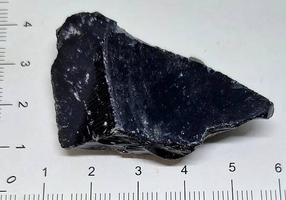 OBSIDIÁN - Minerály a zkameněliny