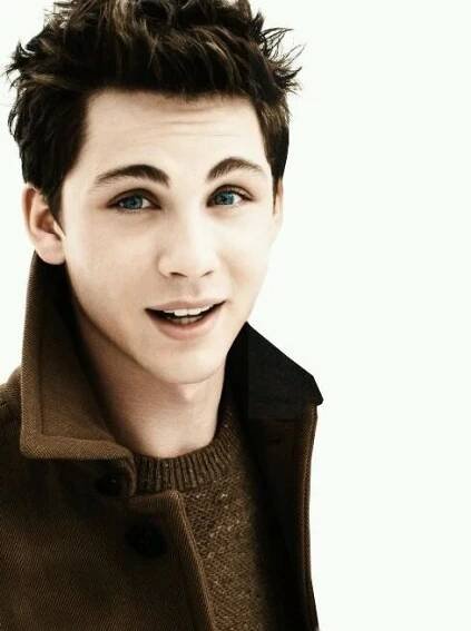 Logan Lerman fotka