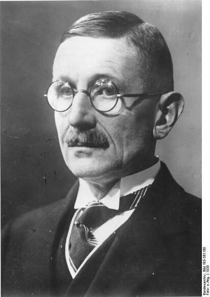 Volk ohne Raum – Wikipedia