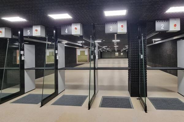 Multifunkční budova pro sklad humanitárního materiálu a střelnici | CL-EVANS