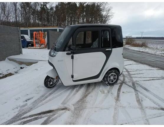 Elektromobil - Elektrická tříkolka Leramotors E1 Bílá - 3. pohled