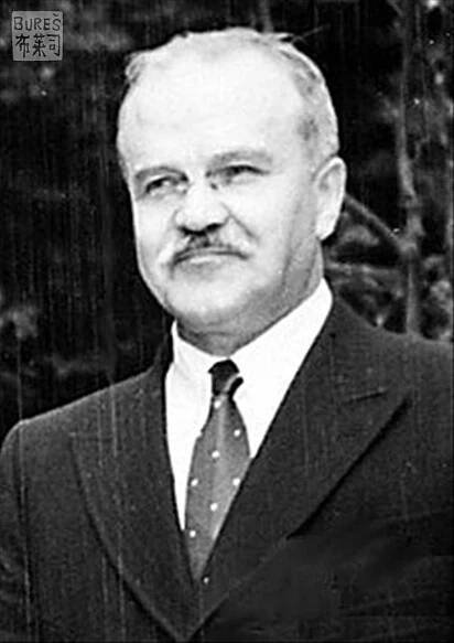 MOLOTOV Vjačeslav - hroby-slavnych.cz