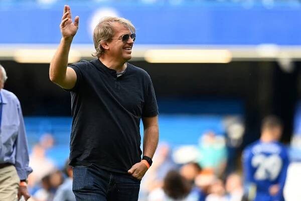 Vente de Chelsea : pourquoi est-ce le rachat le plus cher de l'histoire?