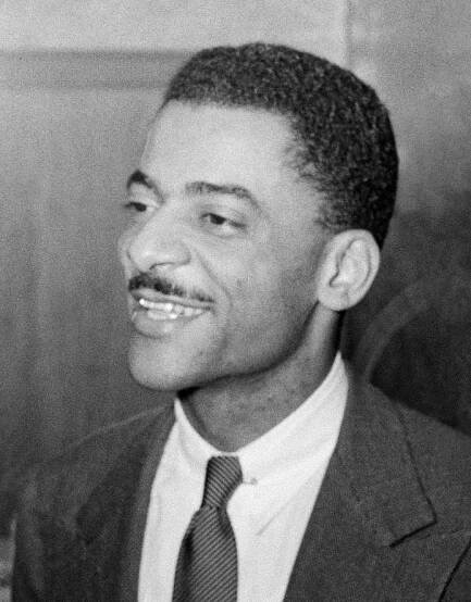 Soubor:Teddy Wilson (William P Gottlieb).jpg – Wikipedie
