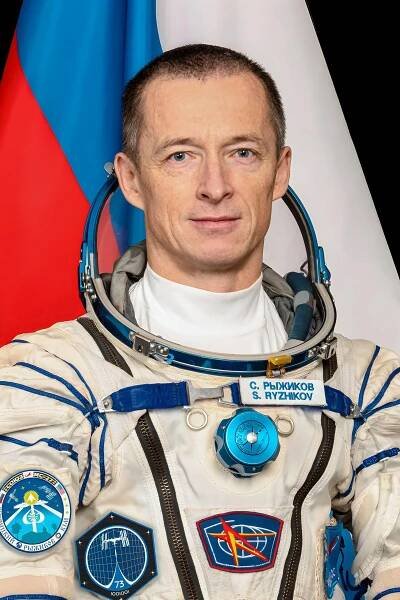 Roscosmos cosmonaut and Soyuz MS-27 Commander Sergey Ryzhikov poses for a portrait in his Sokol launch and entry suit at the Gagarin Cosmonaut Training Center in Star City, Russia.
