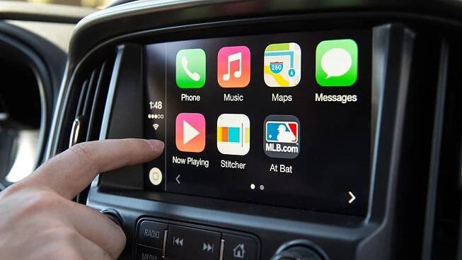 Jak používat Android auto a Apple CarPlay - Ahifi.cz