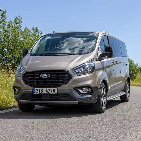 PujcovnaHOBY.cz - Ford Tourneo Custom 2.0L 136Kw