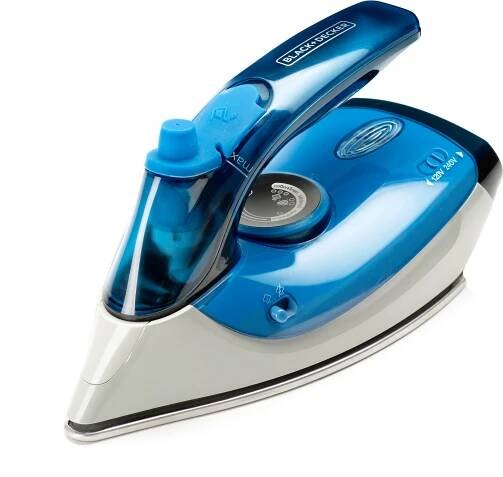Cestovní žehlička Black+Decker BXIR1000E