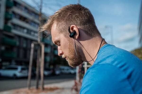 Niceboy HIVE sport 2 - Sportovní sluchátka s mikrofonem IPX5 černá