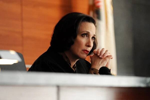 Bebe Neuwirth