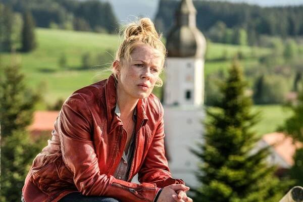 Marie fängt Feuer - Unbequeme Wahrheiten (E18) (2022)