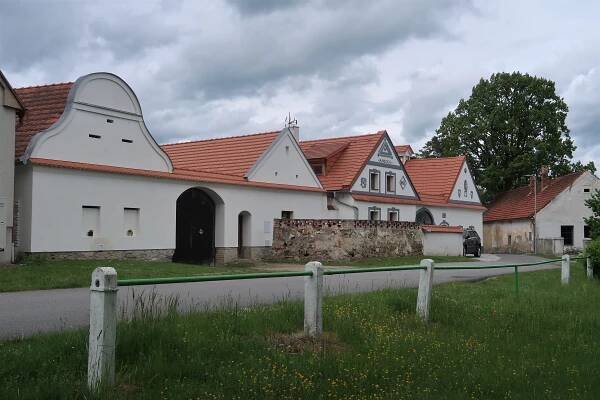 Soubor:Čejetice (3).jpg – Wikipedie