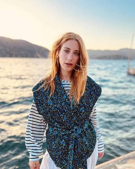 Hazal Kaya Net Worth