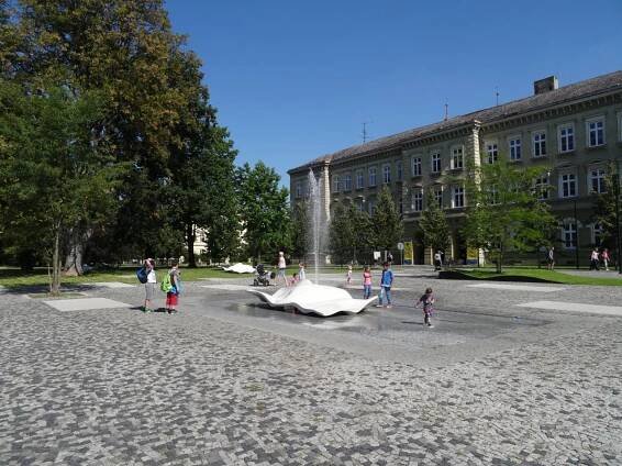 Krnov - počasí, ubytování, foto, obrázky, info, výlety, památky a zajímavosti